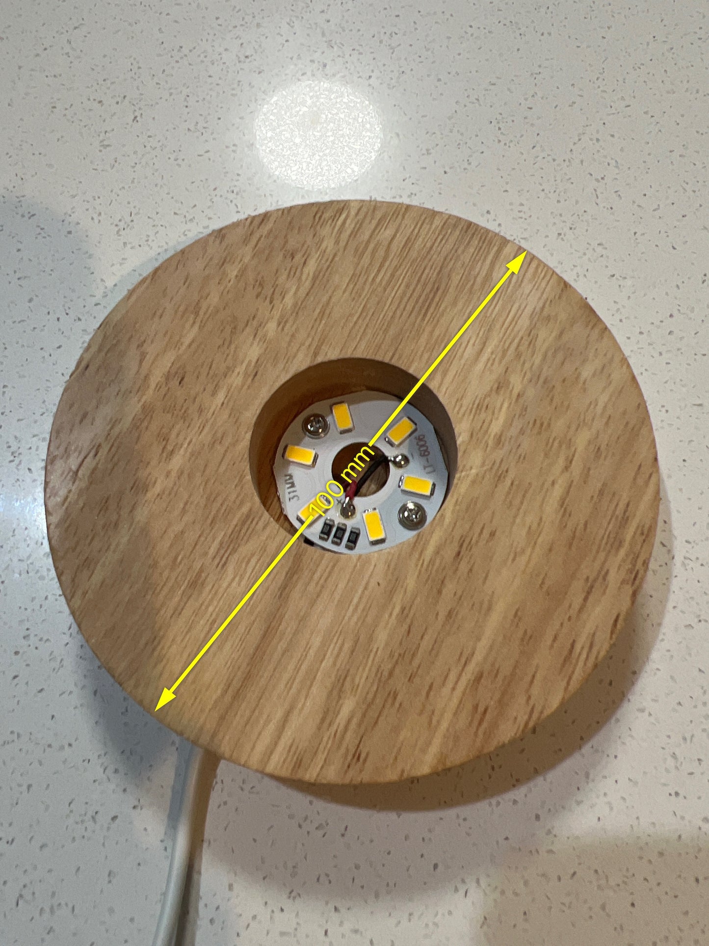 LED light ring, USB powered with in line switch.