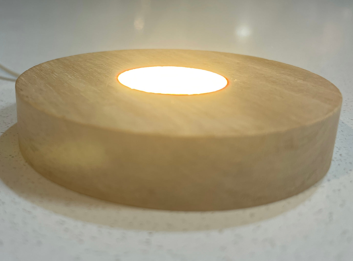 LED light ring, USB powered with in line switch.