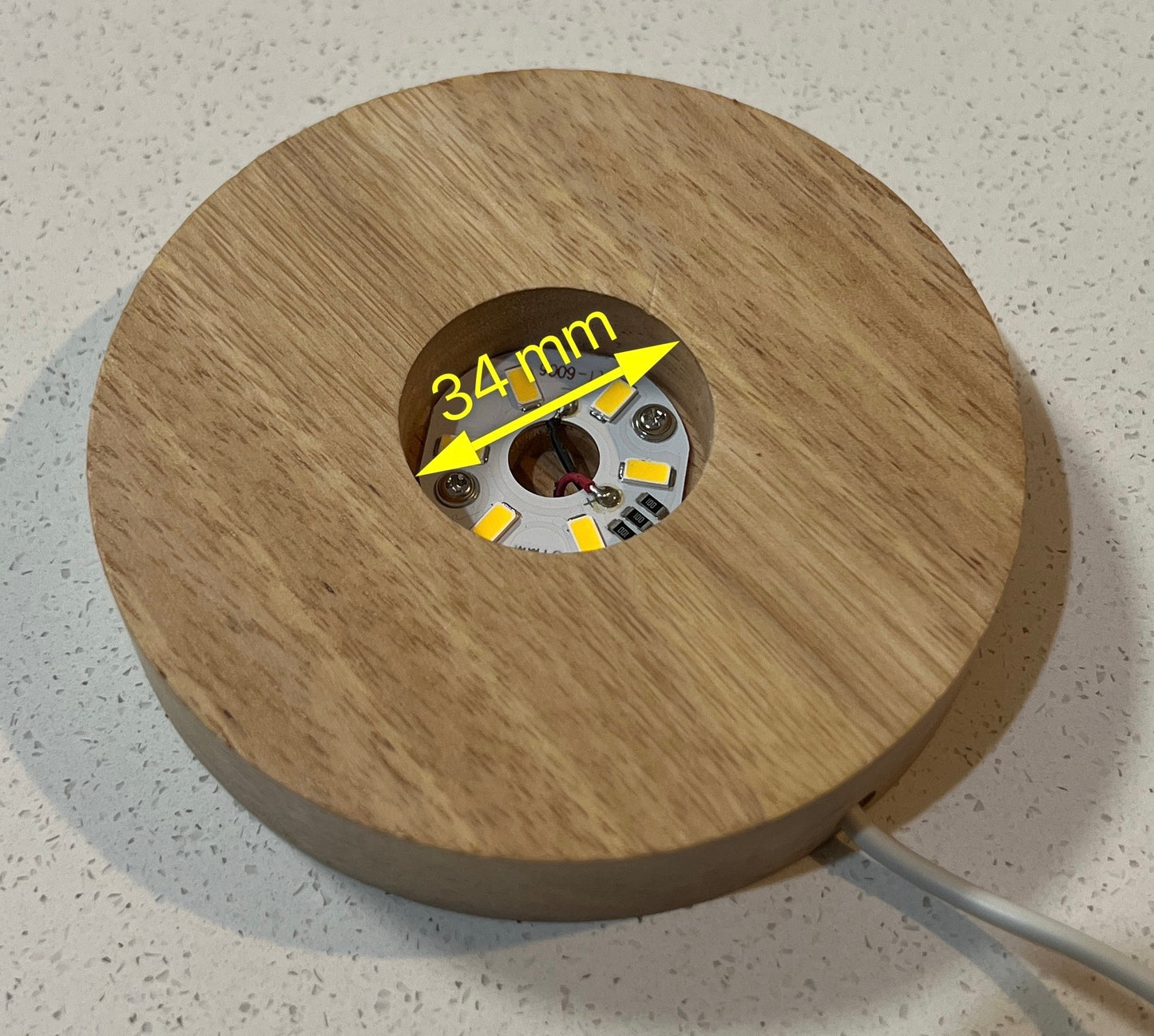 LED light ring, USB powered with in line switch.